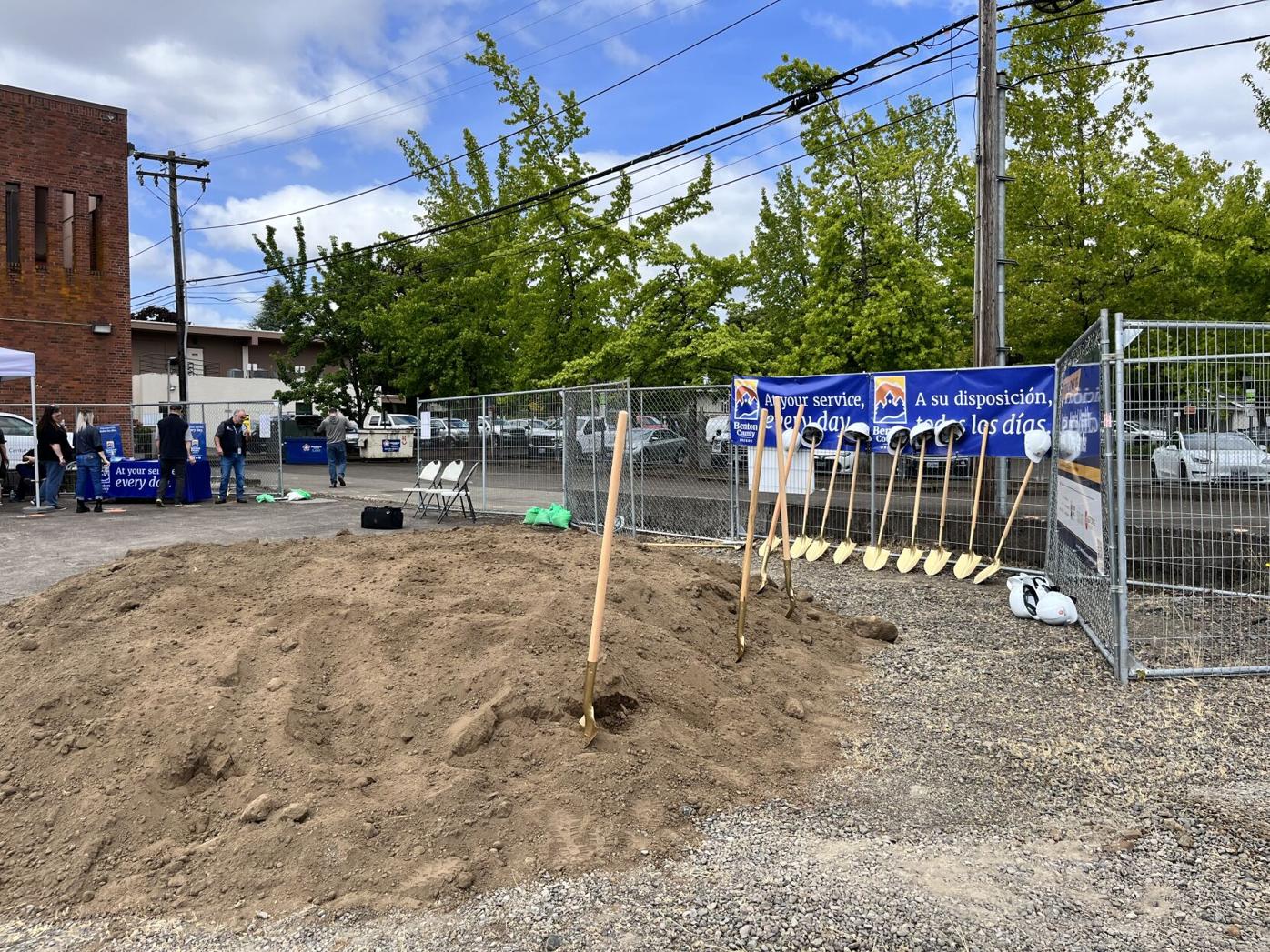 Benton County breaks ground on crisis center | News | kezi.com