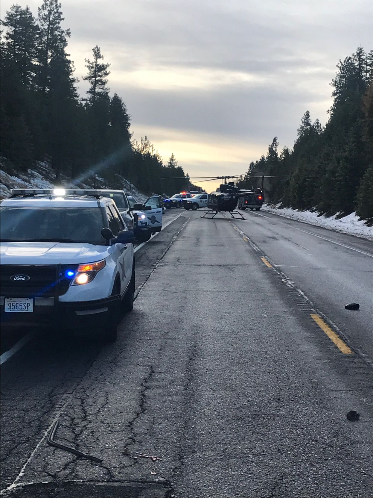 One person dies in crash, SR 395 closed 10 miles south of Chewelah Spokane News