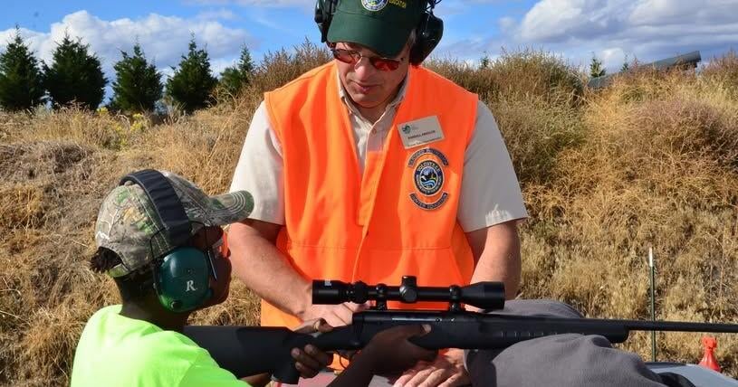 Washington State seeks new master hunters for conservation efforts