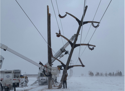 Tips To Stay Safe And Warm During A Winter Power Outage Regional Khq Com