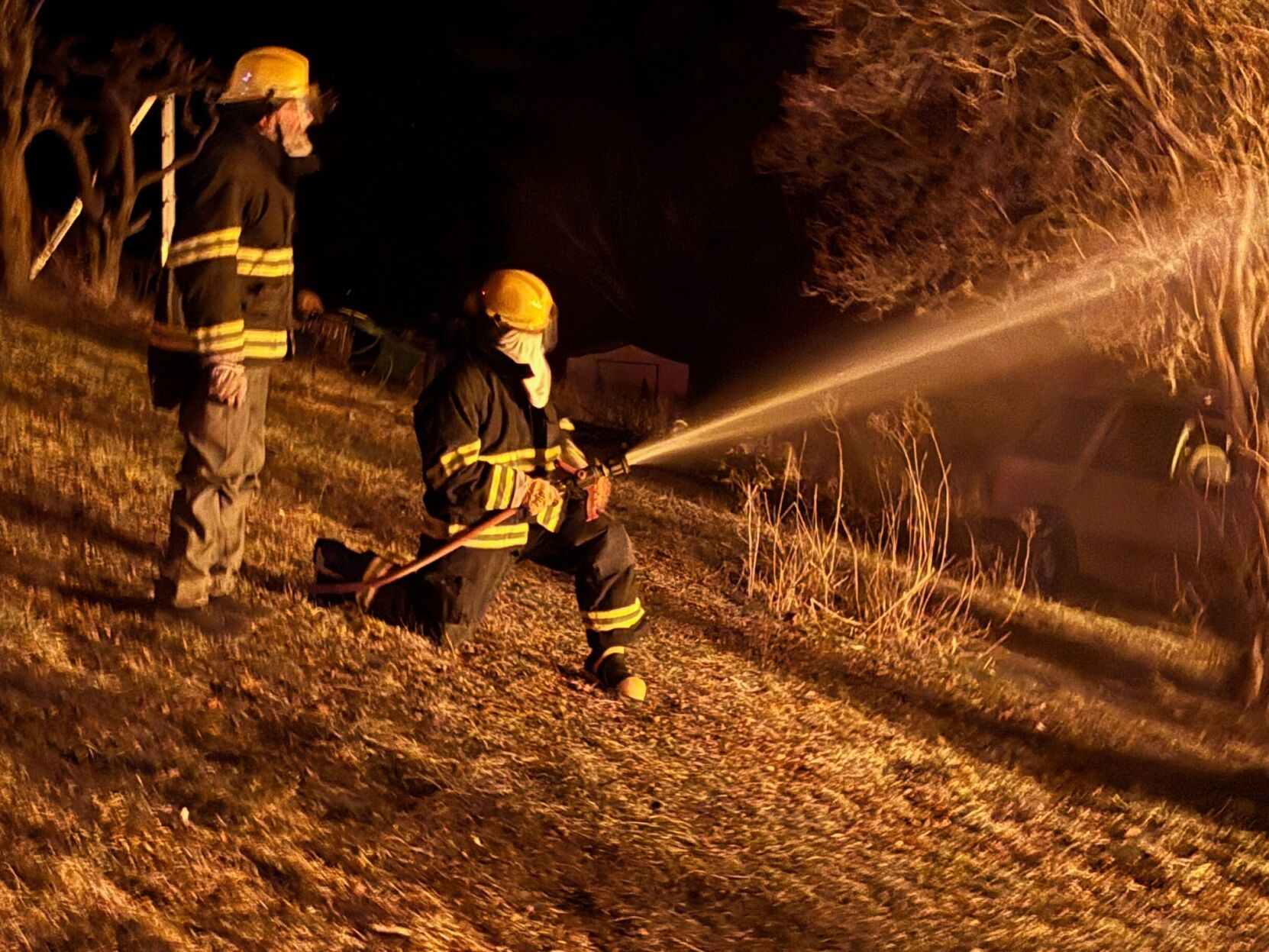 2 dead, 2 injured in early morning house fire in Stevens County near ...