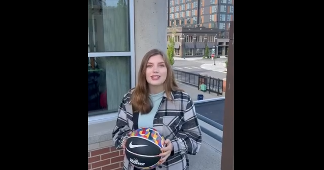 Ava Wainhouse challenges Murrow College to #FoodBucketChallenge | Food