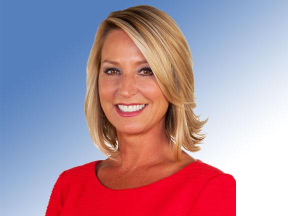 Leslie Lowe | Our Team | khq.com