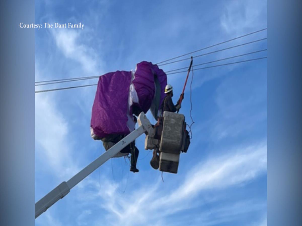 Paramotor Glider Gets Caught In Power Lines Near Spangle Suffers Minor Injuries Top Story Khq Com So whatever happened to 'spangles'? paramotor glider gets caught in power