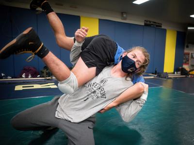 Gsl Wrestling Gonzaga Prep S Q Veli Quintanilla Carries On Family Tradition Inside The Circle High School Sports Focus Khq Com