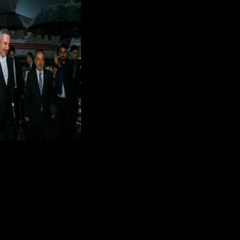 Turkey's foreign minister has arrived in Pakistan for talks on the crisis with Saudi Arabia and Egypt