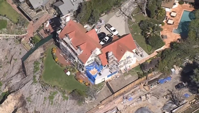 WATCH: Actor Anthony Hopkins' house just feet from falling ...