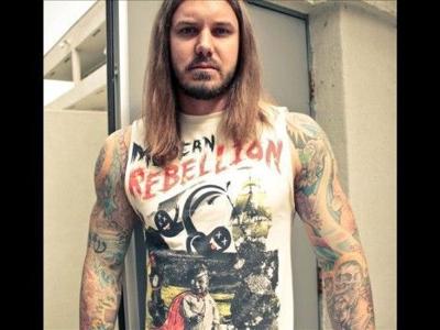 As I Lay Dying Singer Admits Seeking Wife S Murder News Khq Com