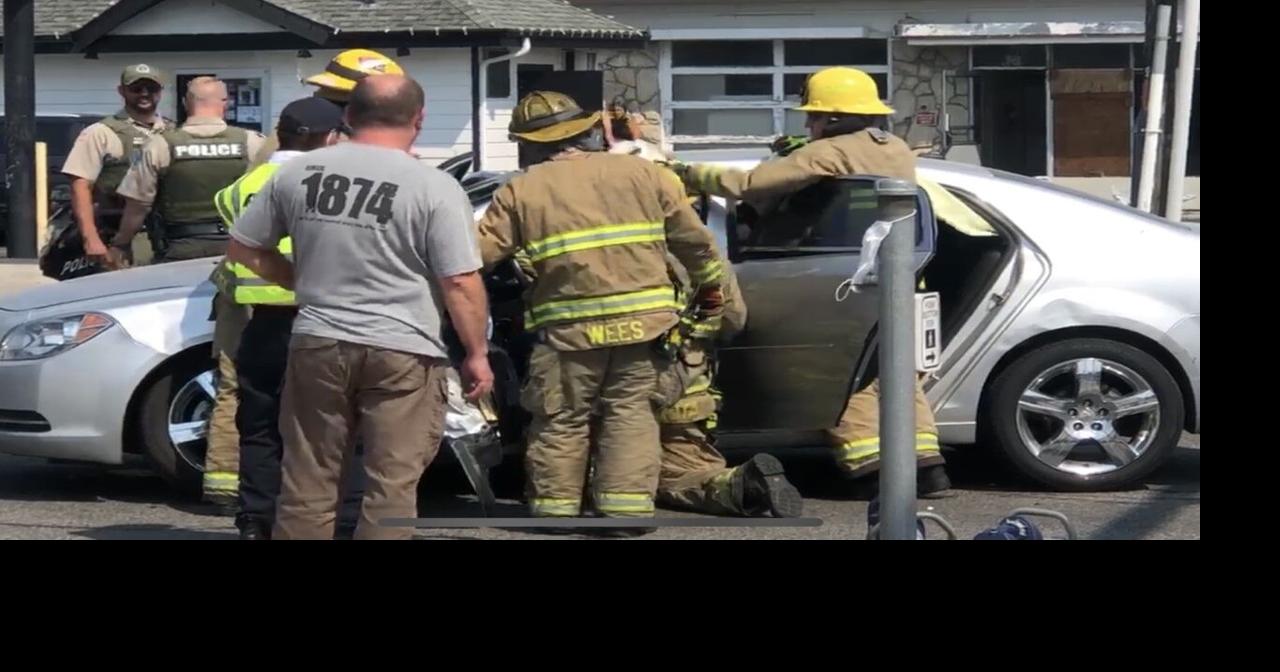 Traffic impacted at Sprague and Park due to two car crash Spokane News