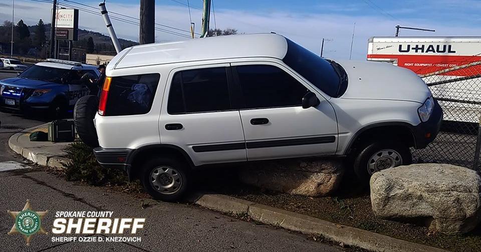 Domestic violence suspect arrested in Spokane Valley after crashing ...