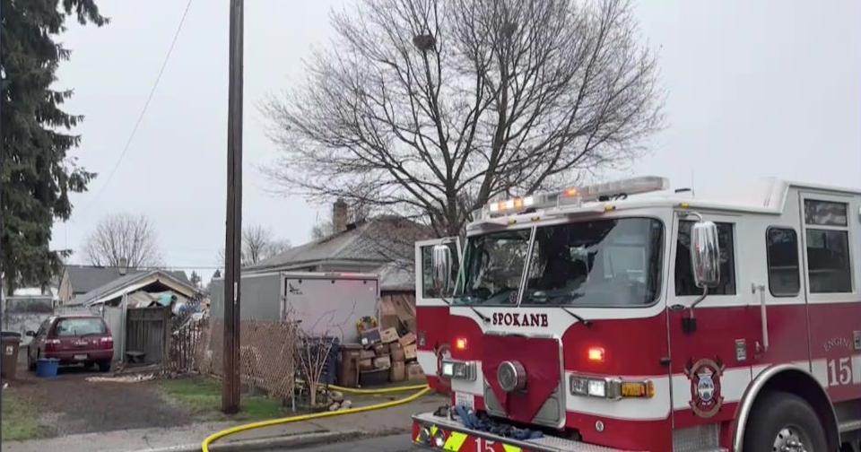 Nevada Heights house fire displaces 1