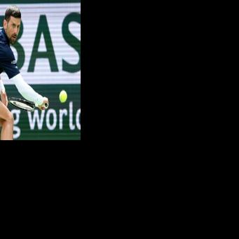 World number three Novak Djokovic is through to the fourth round a Indian Wells