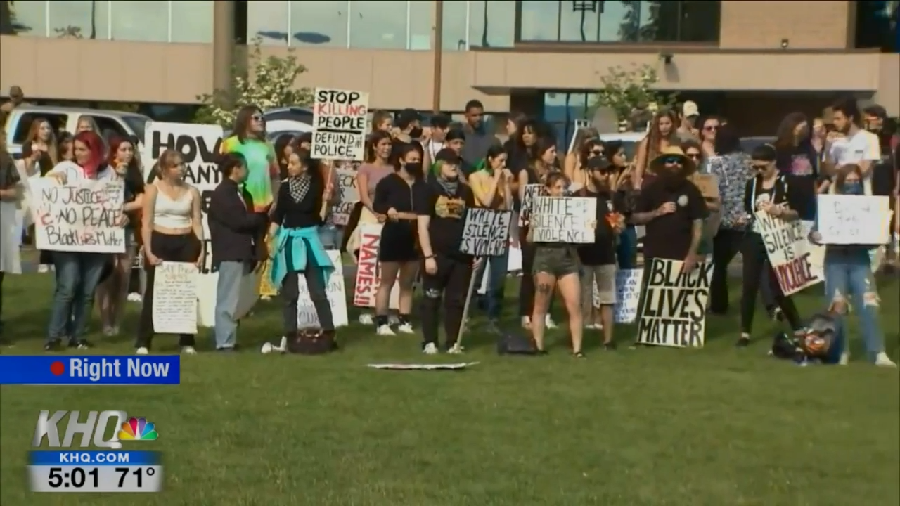 Peaceful Protesters March Through Streets Of Coeur D Alene News