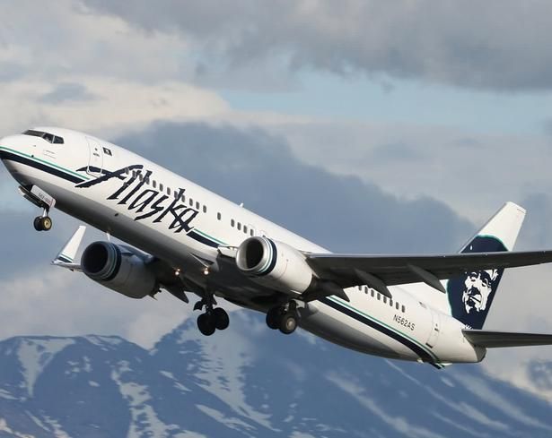 Alaska flight from Seattle to Kansas City diverts to Spokane for