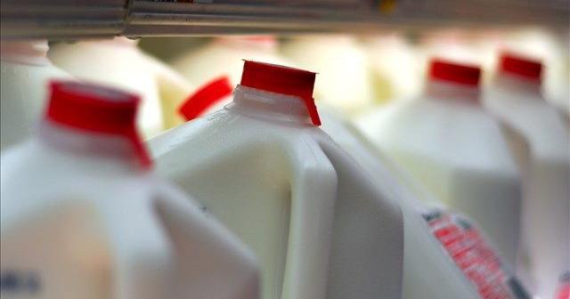 Idaho's Rep. Simpson supports National Dairy Month resolution