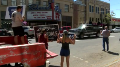 Residents Host Freedom Drive In Downtown Billings Regional Khq Com