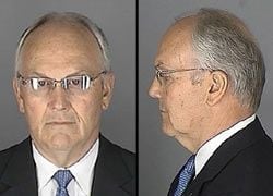 Sen. Larry Craig decides to resign | | khq.com