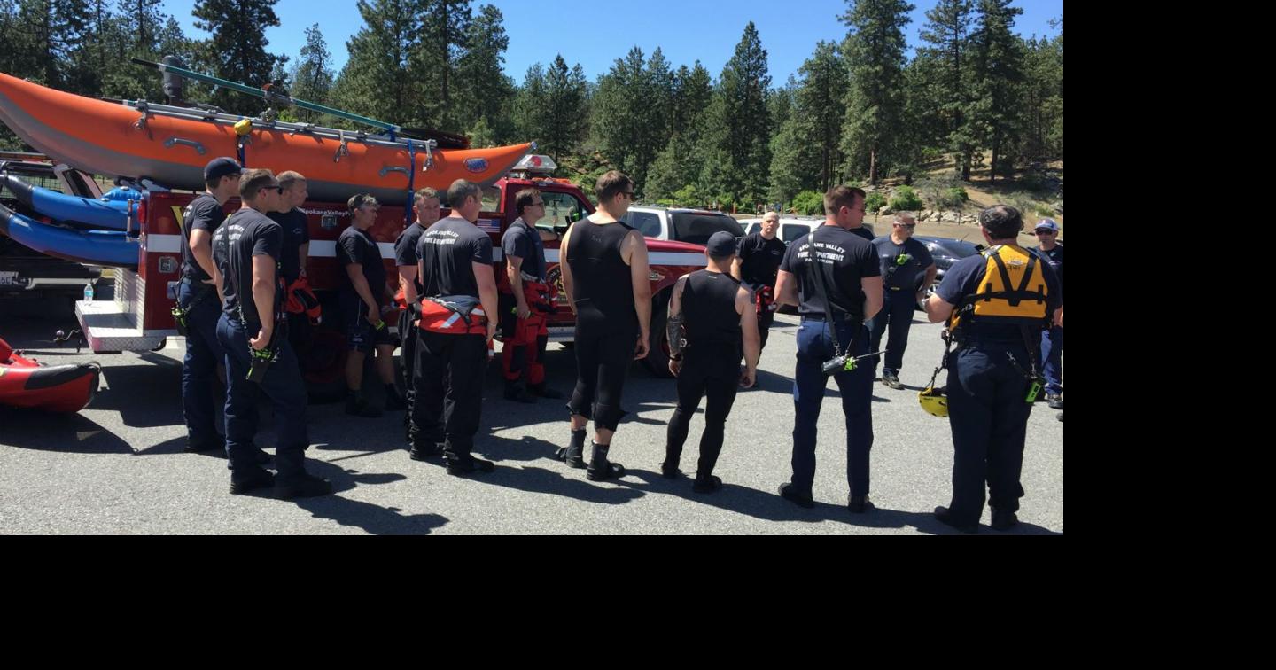 Fire crews rescue rafters from Spokane River | Spokane News | khq.com