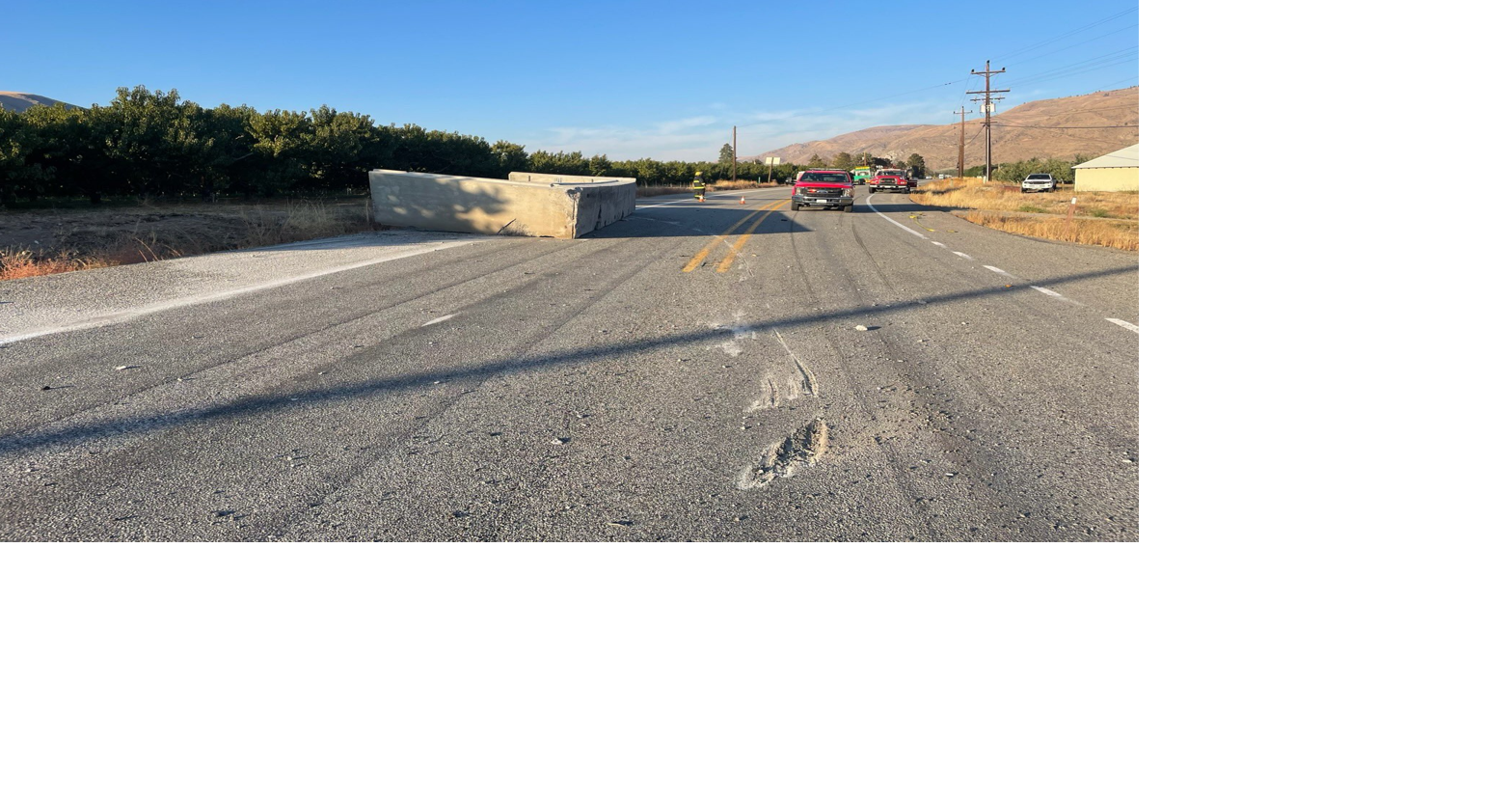 Lost load of 63,000pound concrete bridge arch causes fatal accident