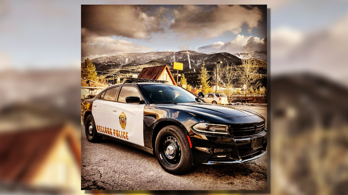 Kellogg Police arrest man after he allegedly drives through