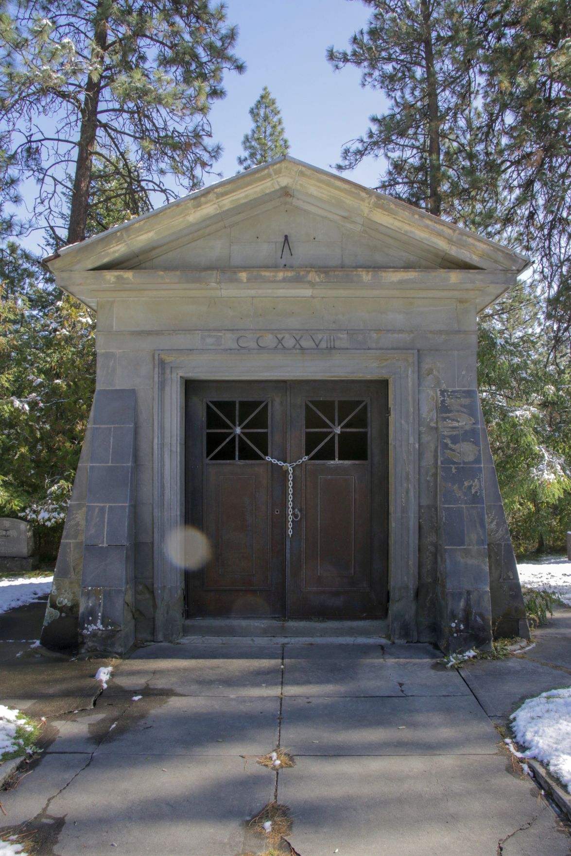 SPOKANE SPOOKS: Can you climb the 1,000 Steps of Greenwood Cemetery 