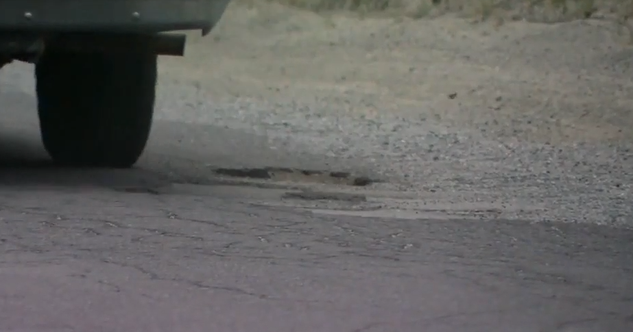 Some wonder whether the City of Spokane is responsible for pothole damage costs to cars - Vimarsana News
