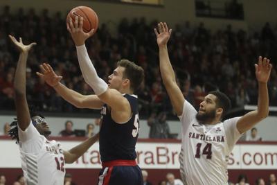 Gonzaga S Kispert Opts Not To Wear No 24 During Santa Clara Win