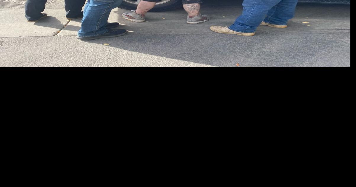 Sex offenders under supervision prohibited from handing out candy
