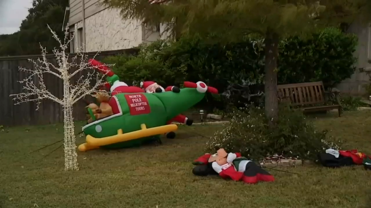 Too Early Texas Couple Receives Notice From Hoa To Take Down