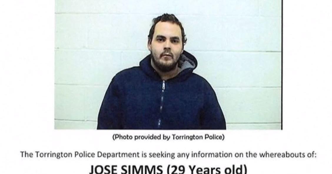 Connecticut fugitive who said he'd turn himself in for 'likes' on ...