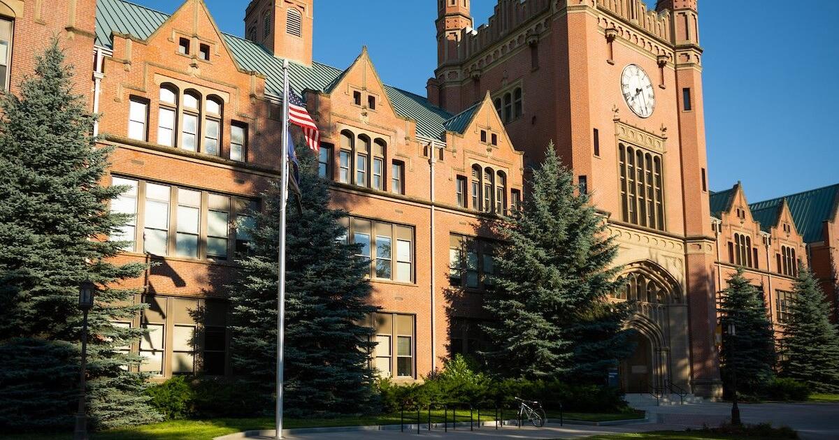 Eski gey porno tomosha qiling