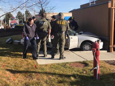 One Person Hospitalized After Crash Near Spokane Valley Mall News Khq Com
