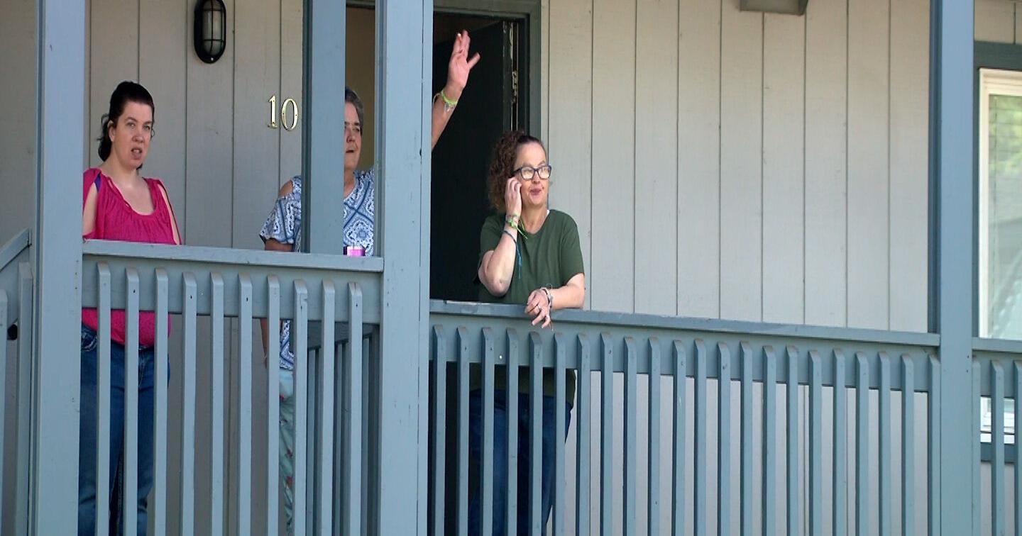 'I'm happy now': Two women land in permanent housing after battling homelessness together in Spokane - Vimarsana News