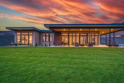 Beyond Incredible Views, Crescent Ridge Homes Showcase Best in Class Design Features