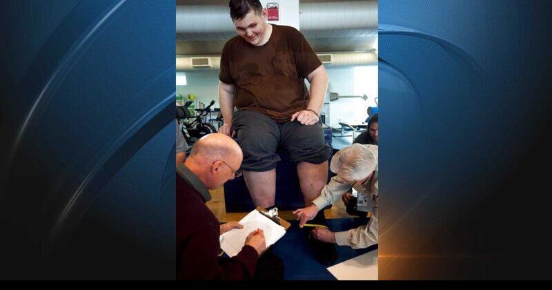 Igor Vovkovinskiy, tallest man in US, dies in Rochester | Local | kimt.com