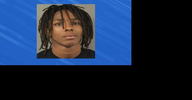 Teen wanted for Fort Dodge murder is described as 'armed and dangerous' - Vimarsana News