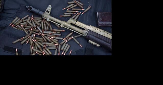Iowa police chief and friend charged with breaking federal machine gun laws - Vimarsana News