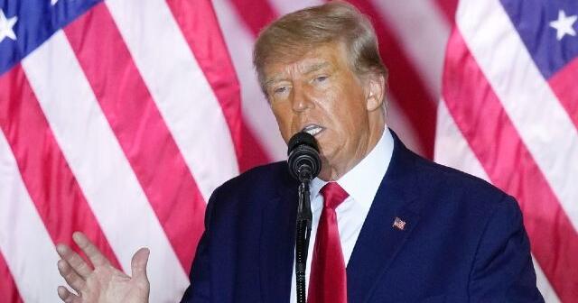 Trump braces for possible federal charges after being warned he's a target of documents probe - Vimarsana News