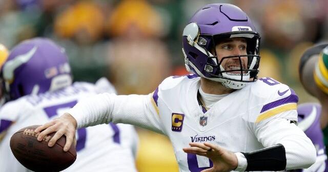 Vikings enter offseason as Kirk Cousins' potential return at QB weighs on other pressing needs - Vimarsana News