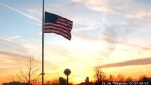 Minnesota Governor Orders Flags at Half-Staff to Honor Fallen Firefighters