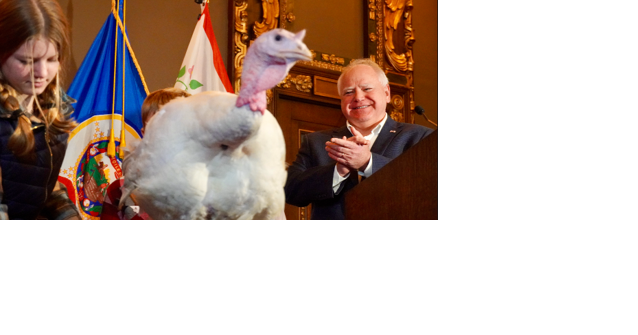 Minnesota's governor talks turkey at the state capitol - Vimarsana News