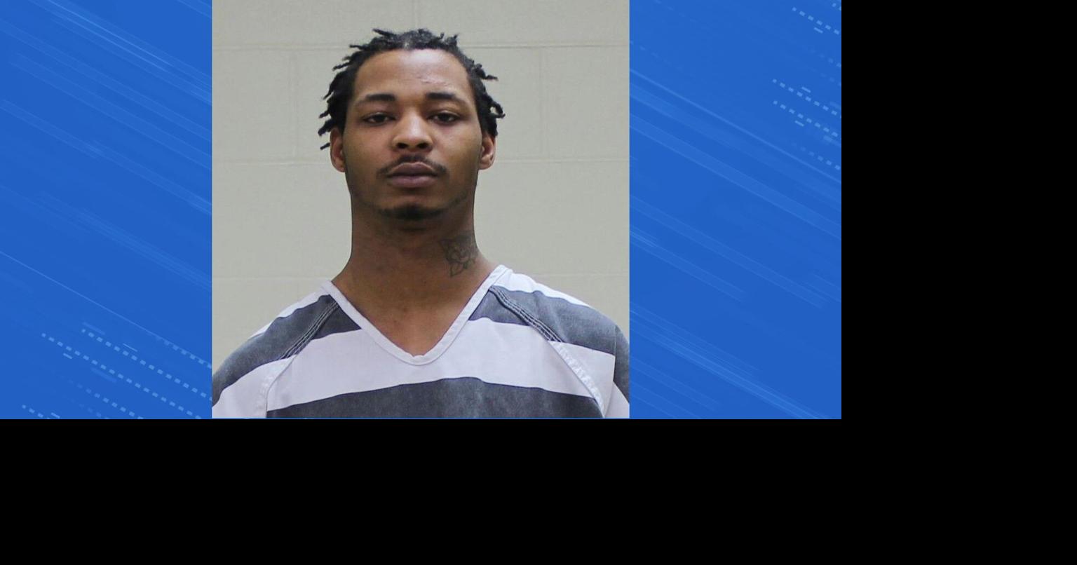 Wanted Mason City man arrested after fleeing from police Cerro Gordo