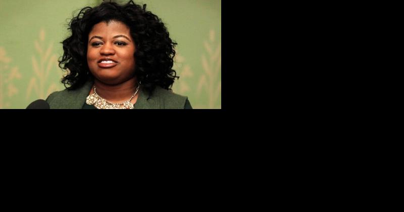 Democrat DeJear to run with county auditor Eric Van Lancker - Vimarsana News