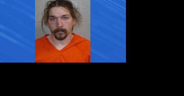 Charles City man pleads not guilty to threatening a woman with a shotgun - Vimarsana News