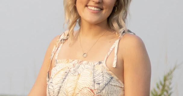 Manly teacher competing in national "America's Favorite Teacher" title