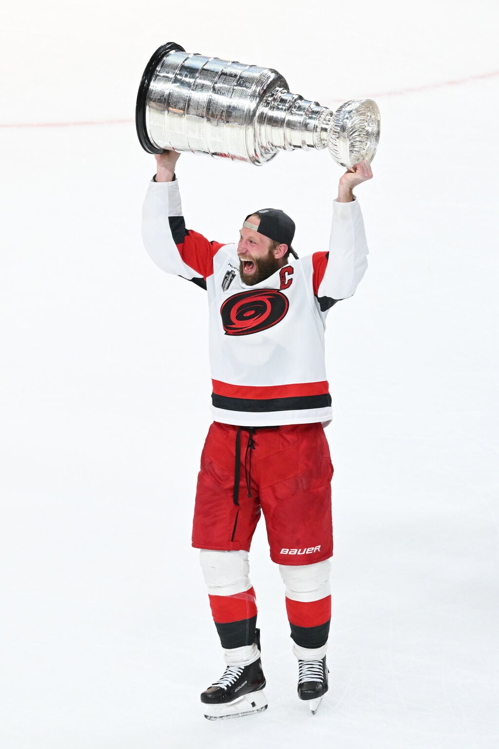 Hurricanes use stifling defense to blank Golden Knights 30 in Game 6