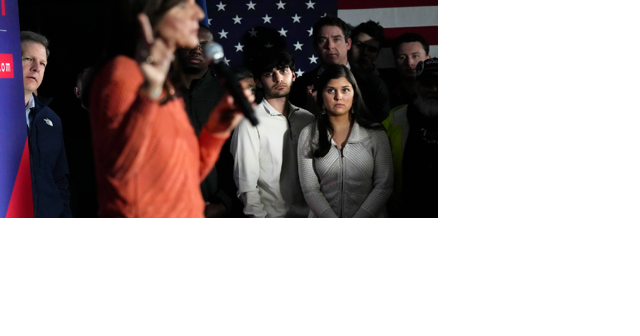 Haley hopes to stop Trump's march to nomination in New Hampshire: 'America does not do coronations' - Vimarsana News