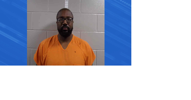 Charles City man pleads not guilty to attacking a woman and child on Christmas Eve - Vimarsana News