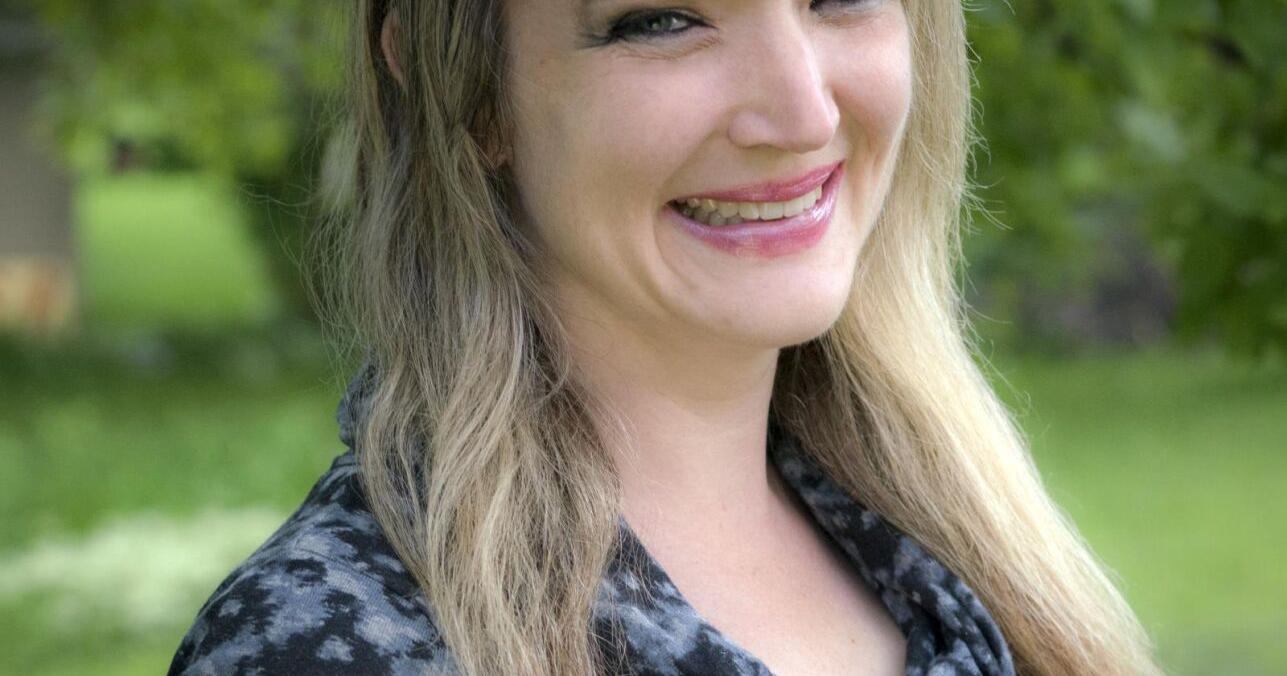 Molly Dennis runs for reelection to Rochester City Council - Vimarsana News