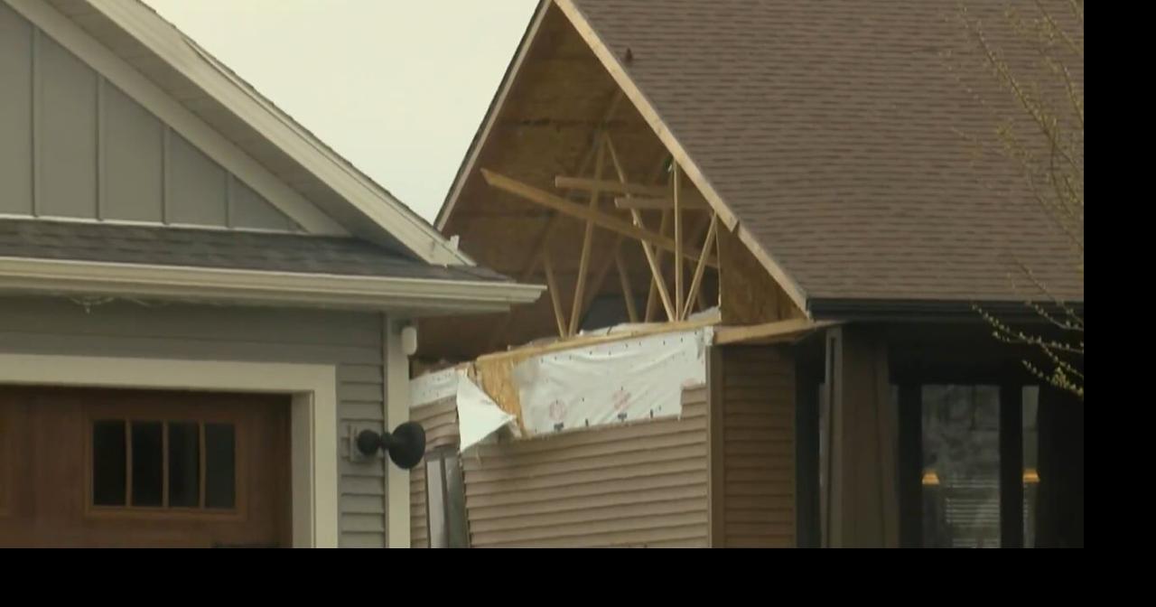 Confirmed tornado near Rochester International Airport damages homes in ...